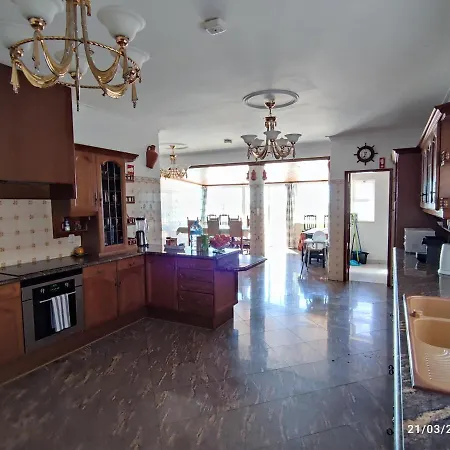 Ramos Βίλα Αλμπουφέιρα